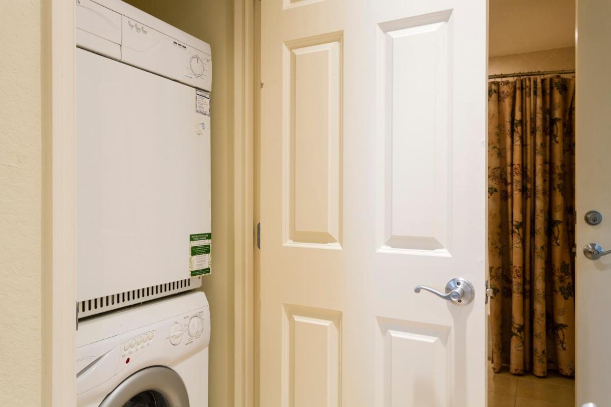 Popular attractions Area Nearby Property